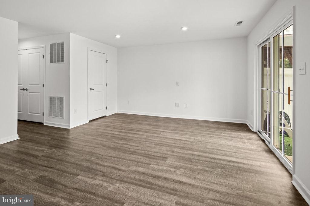 2109 LAMINGTON CT, CLARKSBORO, NJ 08020 — photo 3