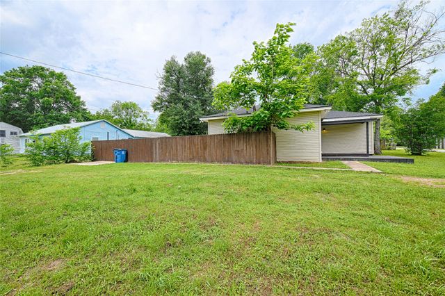 1700 S Jefferson Street, Kaufman, TX 75142