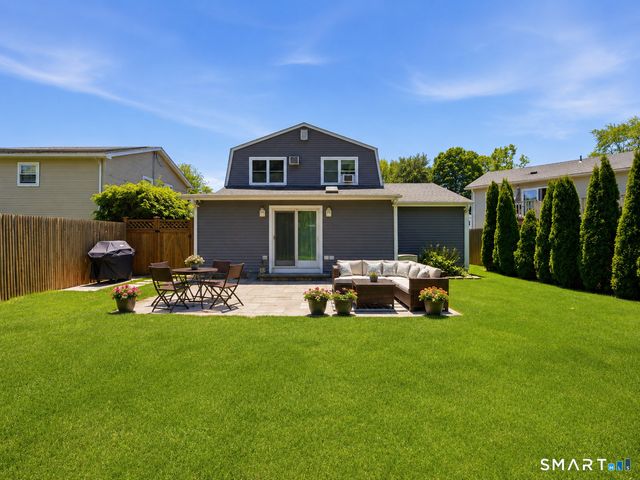 6 Three Seasons Lane, Norwalk, CT 06851
