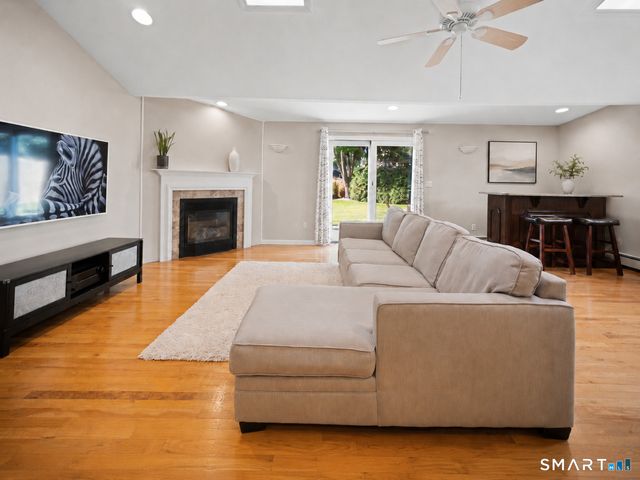 6 Three Seasons Lane, Norwalk, CT 06851