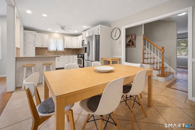 6 Three Seasons Lane, Norwalk, CT 06851