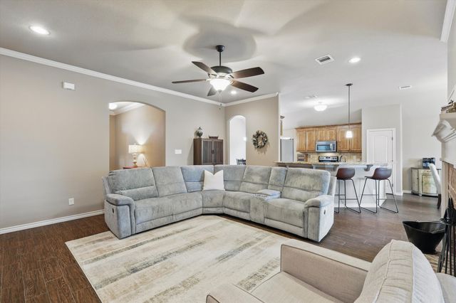 2134 Sagewood Drive, Weatherford, TX 76087