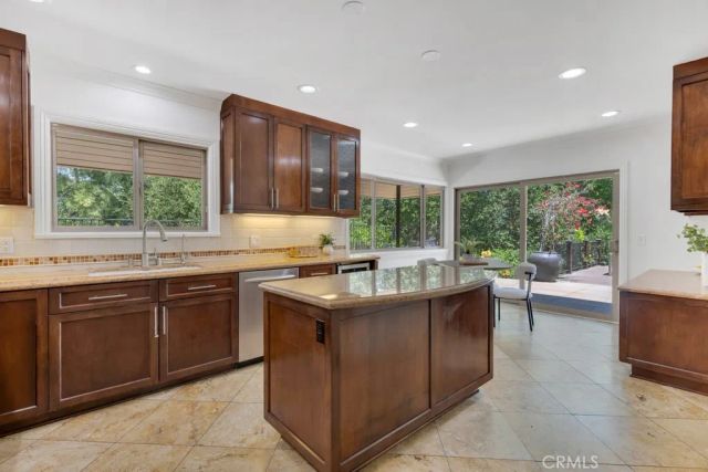 4430 Cezanne, Woodland Hills, CA 91364