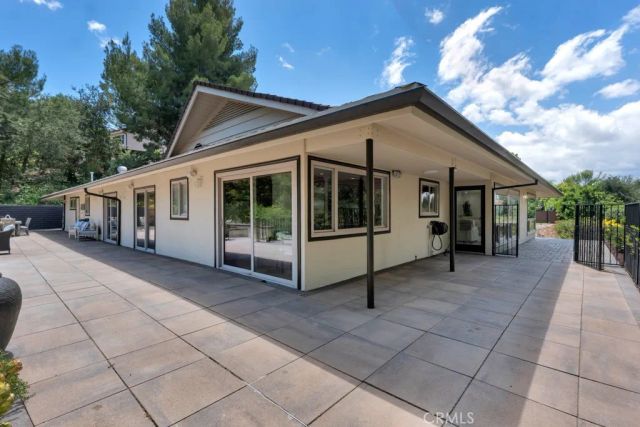 4430 Cezanne, Woodland Hills, CA 91364