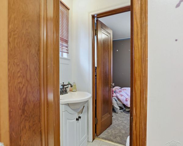 936 Owen Street, Saginaw, MI 48601