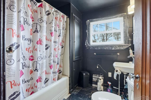 936 Owen Street, Saginaw, MI 48601