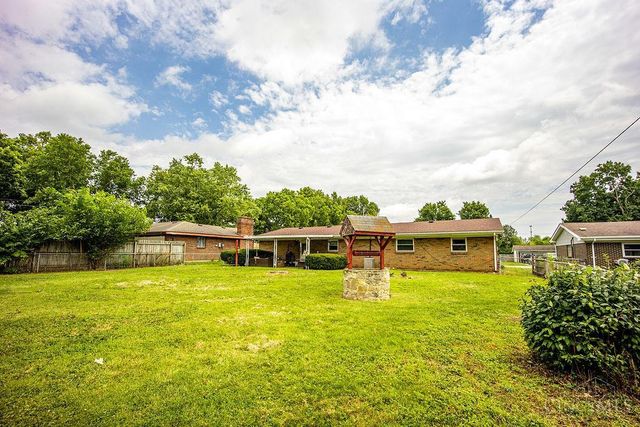 105 Gwen Lane, Trenton, OH 45067