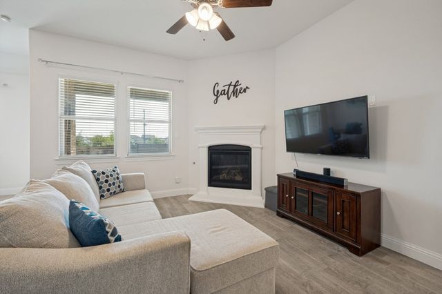 3020 Aransas Avenue, Aubrey, TX 76227