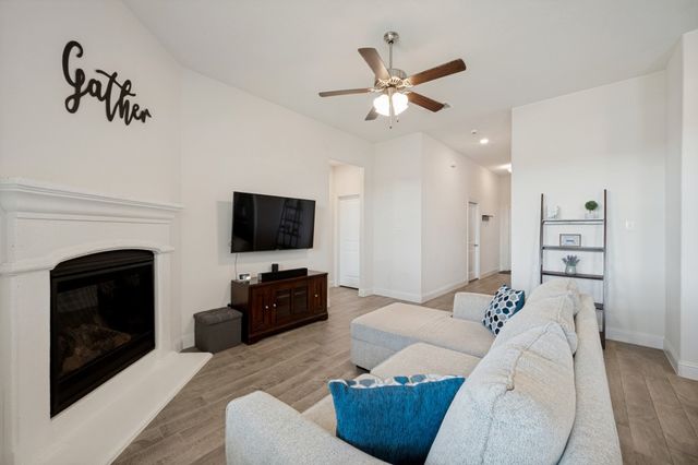 3020 Aransas Avenue, Aubrey, TX 76227
