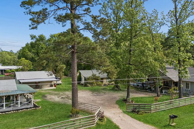 21751 Cherry Street, New Caney, TX 77357