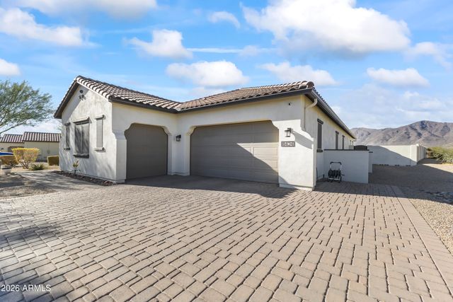 8424 N 194TH Drive, Waddell, AZ 85355