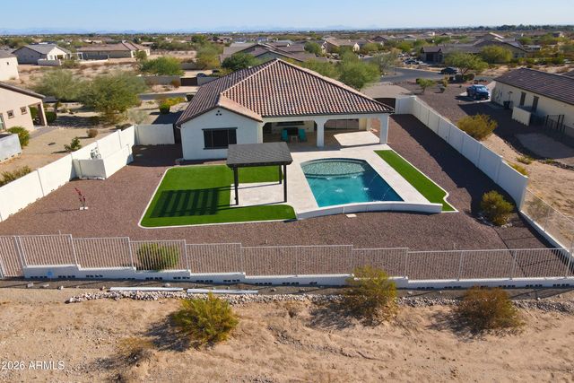 8424 N 194TH Drive, Waddell, AZ 85355