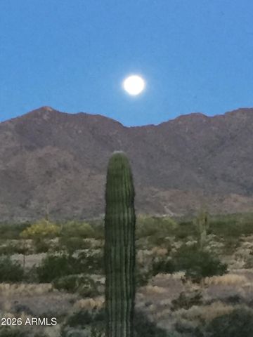 8424 N 194TH Drive, Waddell, AZ 85355