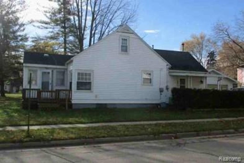 201 Grant Street, Auburn, MI 48611