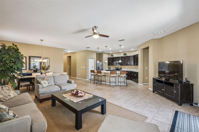 4704 RUBY RED LANE, Kissimmee, FL 34746