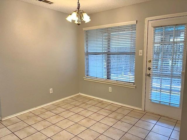 7809 Topawa CV B, Austin, TX 78729