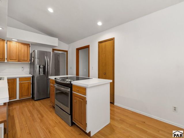 809 S Greenway Ave, Pueblo West, CO 81007