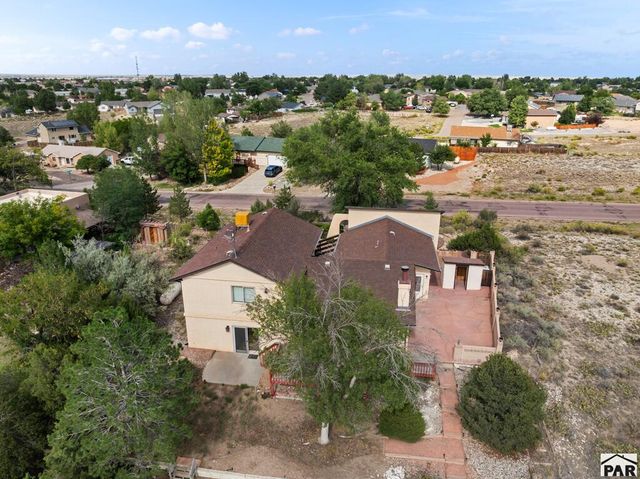 809 S Greenway Ave, Pueblo West, CO 81007