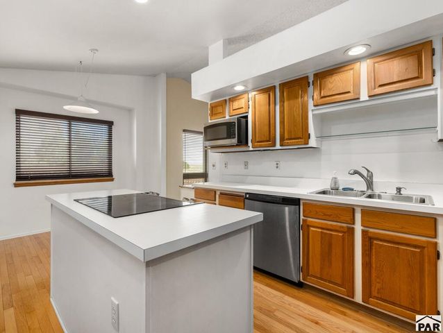 809 S Greenway Ave, Pueblo West, CO 81007