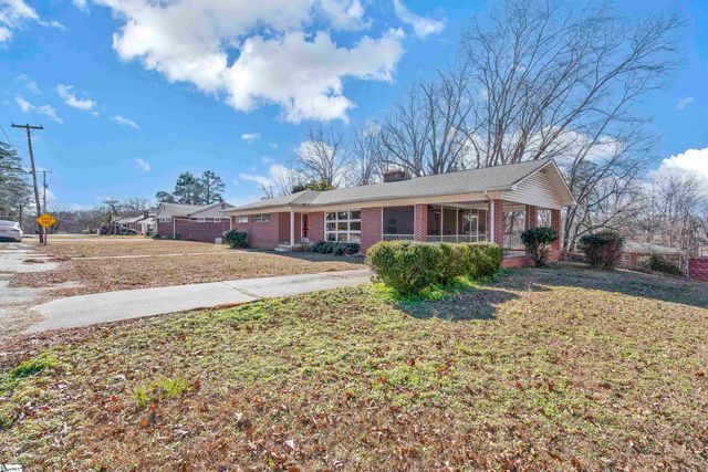 100 Culbreath Heights Drive, Union, SC 29379