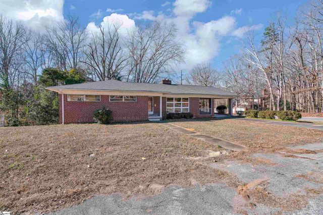 100 Culbreath Heights Drive, Union, SC 29379