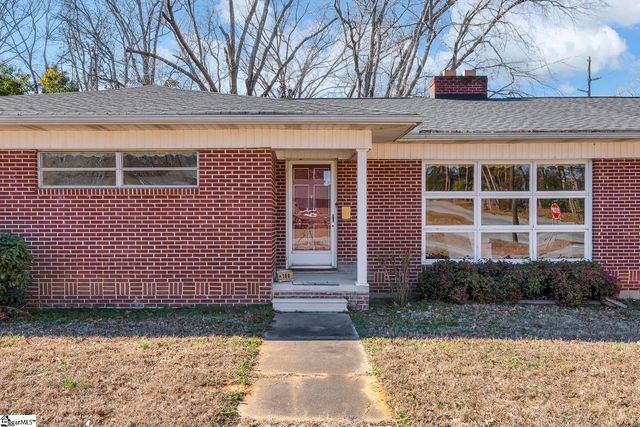 100 Culbreath Heights Drive, Union, SC 29379
