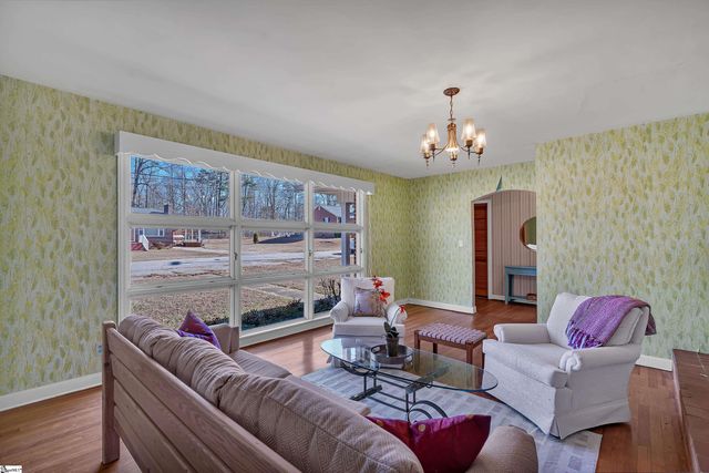 100 Culbreath Heights Drive, Union, SC 29379