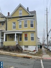 42 Brown Avenue, Prospect Park, NJ 07508