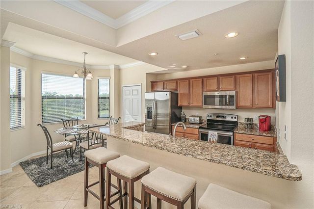 9731 Acqua CT # 533, Naples, FL 34113