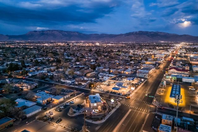 4156 Mesa Verde Avenue NE, Albuquerque, NM 87110