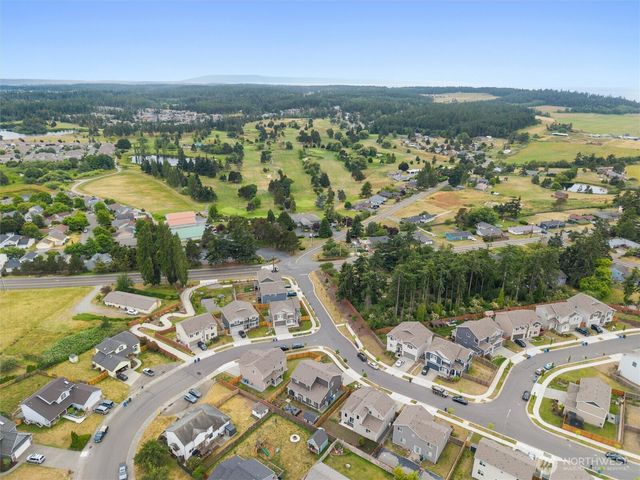 501 SW Fairway Drive, Oak Harbor, WA 98277