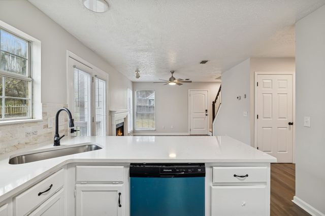 4564 Raccoon Trl, Hermitage, TN 37076