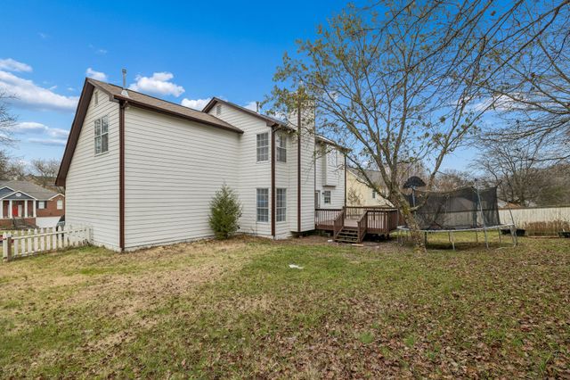 4564 Raccoon Trl, Hermitage, TN 37076