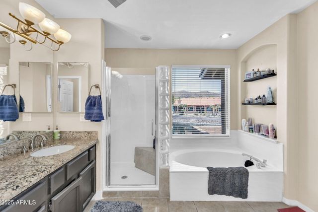 6376 W LOUISE Drive, Glendale, AZ 85310