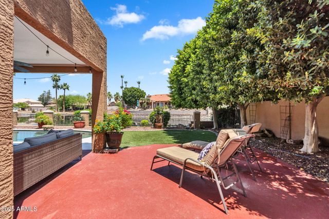 6376 W LOUISE Drive, Glendale, AZ 85310