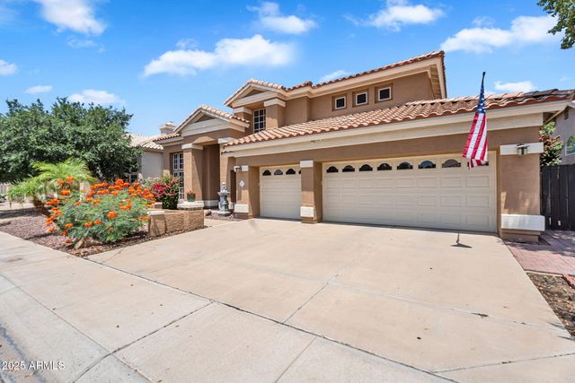 6376 W LOUISE Drive, Glendale, AZ 85310