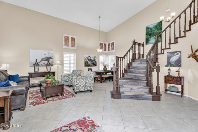 6376 W LOUISE Drive, Glendale, AZ 85310