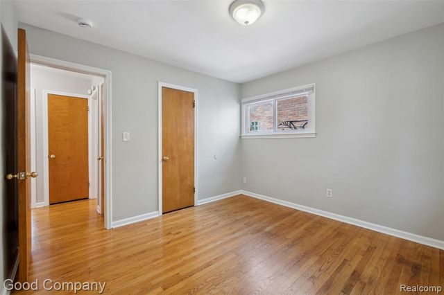 13551 Woodbine, Redford, MI 48239