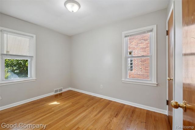 13551 Woodbine, Redford, MI 48239
