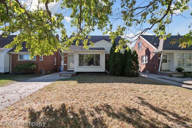 13551 Woodbine, Redford, MI 48239