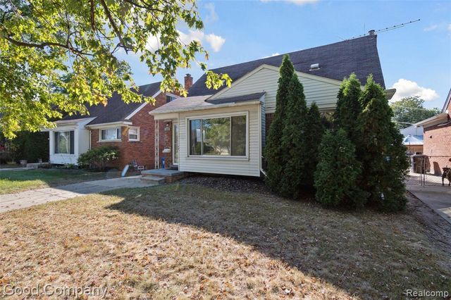 13551 Woodbine, Redford, MI 48239