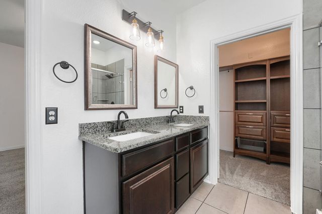 8038 Arezzo DR, Round Rock, TX 78665