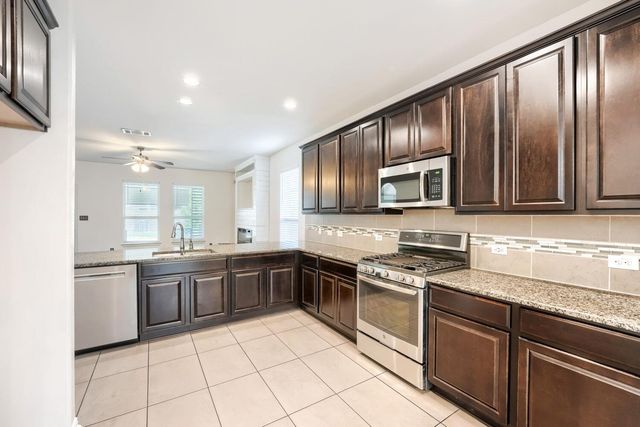 8038 Arezzo DR, Round Rock, TX 78665