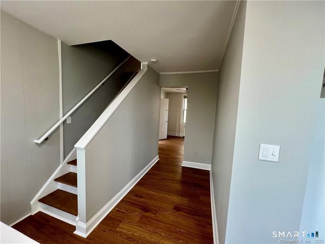122 Seaside Avenue 2, Stamford, CT 06902