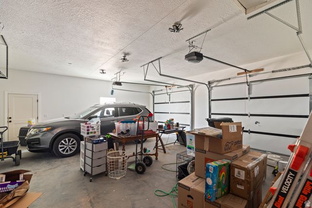 1218 E HIGHLINE RD, Loa, UT 84747