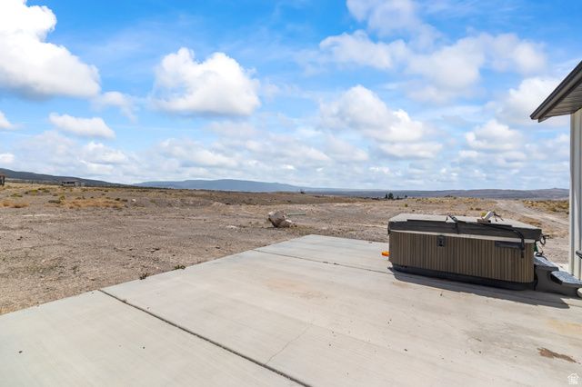 1218 E HIGHLINE RD, Loa, UT 84747