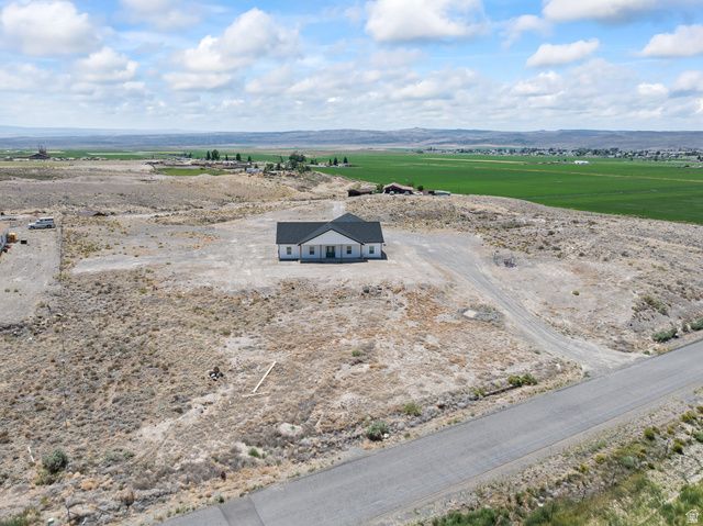 1218 E HIGHLINE RD, Loa, UT 84747