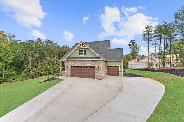 607 Autumn Mill Drive, Seneca, SC 29678