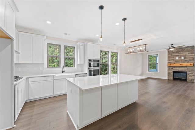 607 Autumn Mill Drive, Seneca, SC 29678