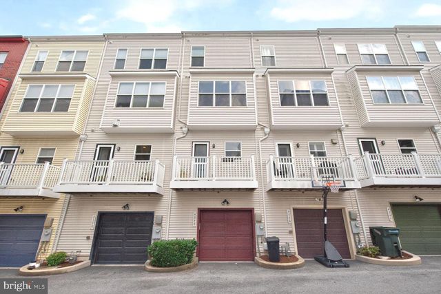 4548 LONGFELLOW ST, Hyattsville, MD 20781